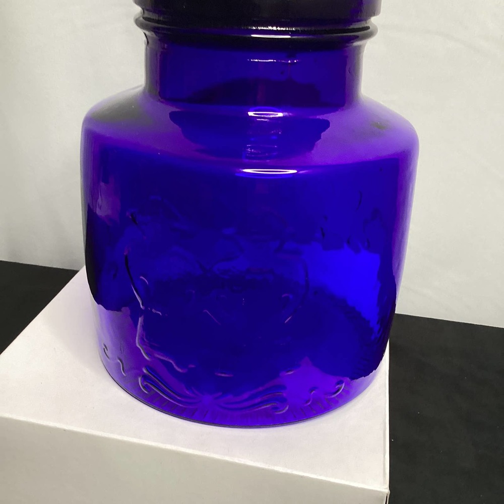 Vintage Colbalt Blue Cookie Jar - Picture 3 of 6